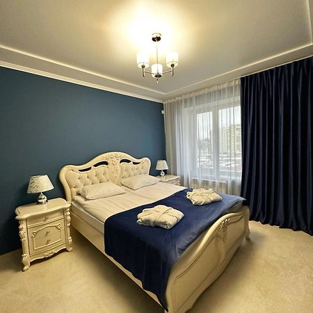 Garden Hall Τερνόπιλ Εξωτερικό φωτογραφία