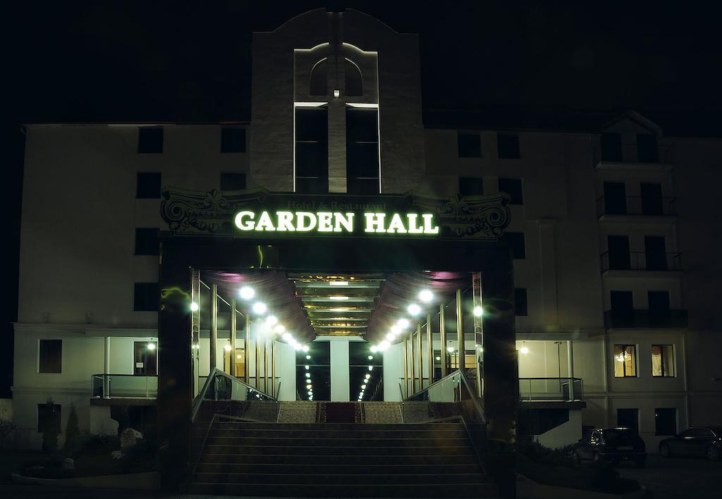 Garden Hall Τερνόπιλ Εξωτερικό φωτογραφία